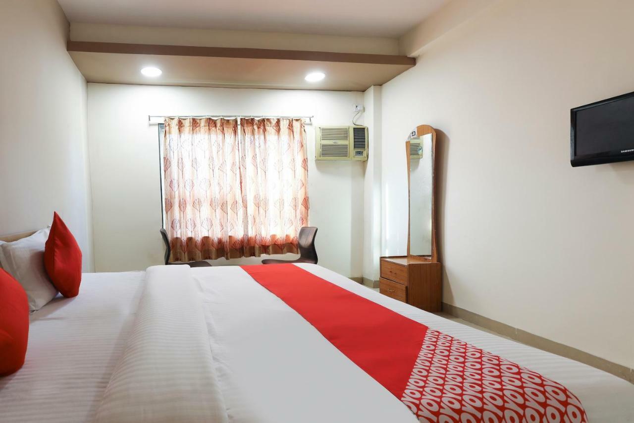 Oyo 43851 Hotel Virasat Mandu Exterior photo