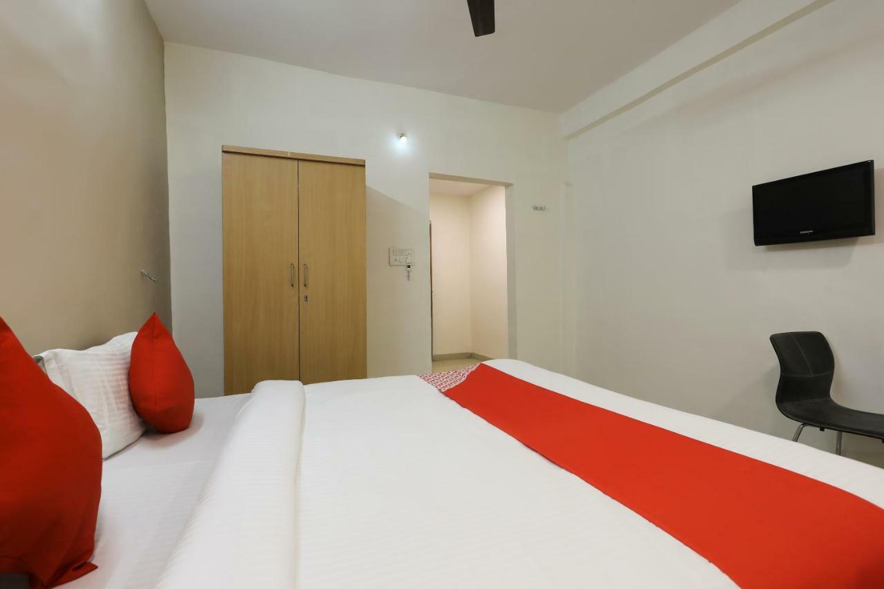 Oyo 43851 Hotel Virasat Mandu Exterior photo