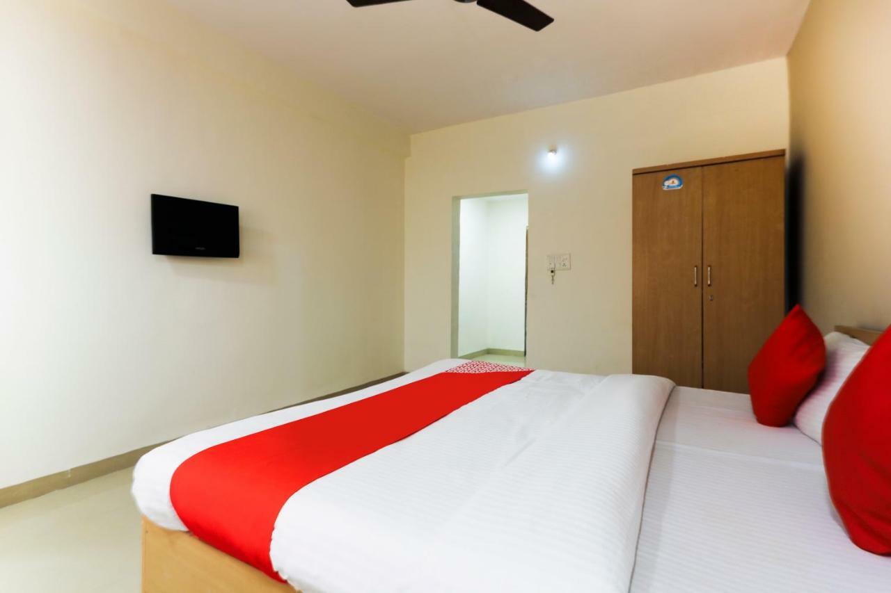 Oyo 43851 Hotel Virasat Mandu Exterior photo