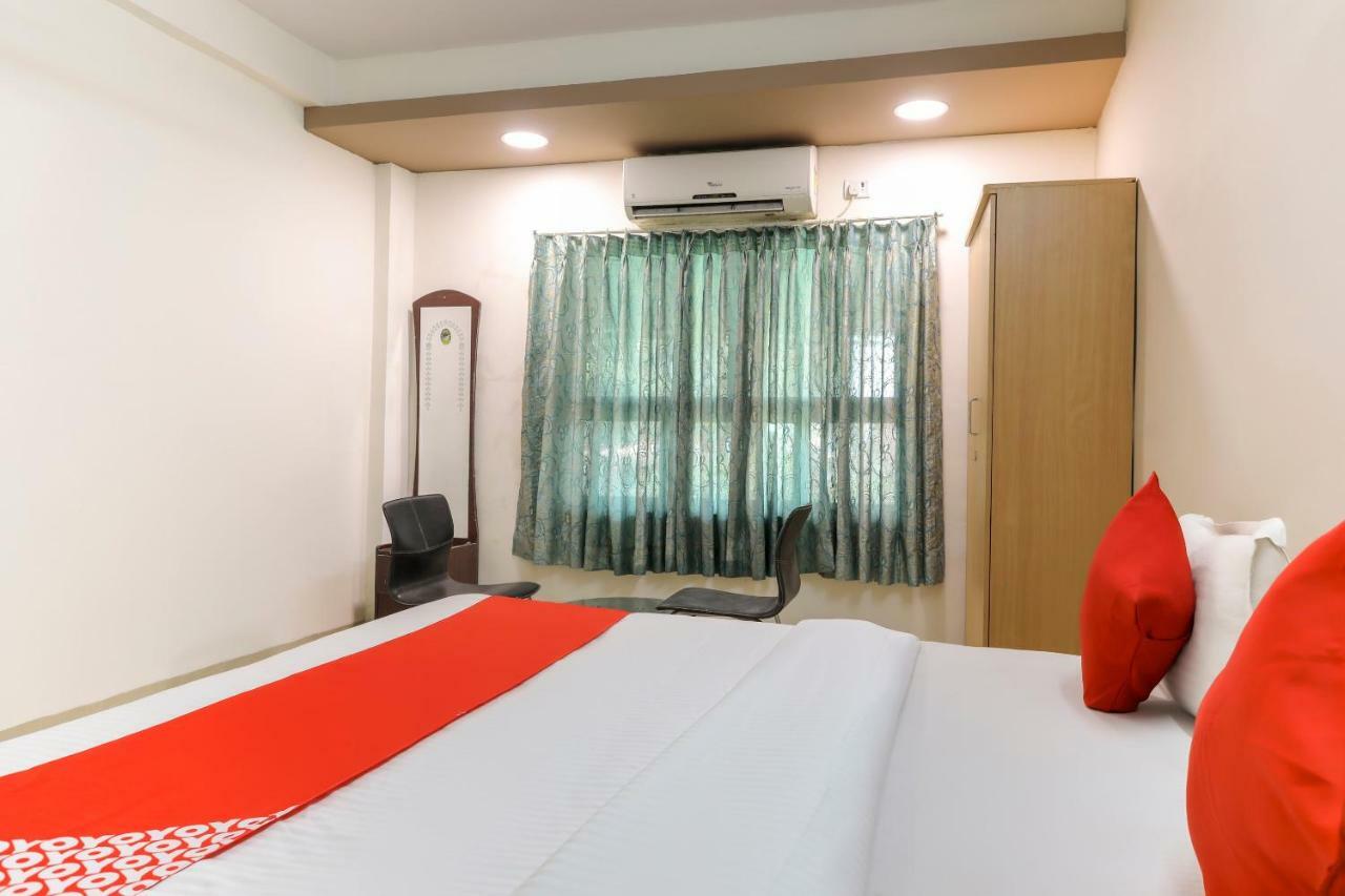 Oyo 43851 Hotel Virasat Mandu Exterior photo