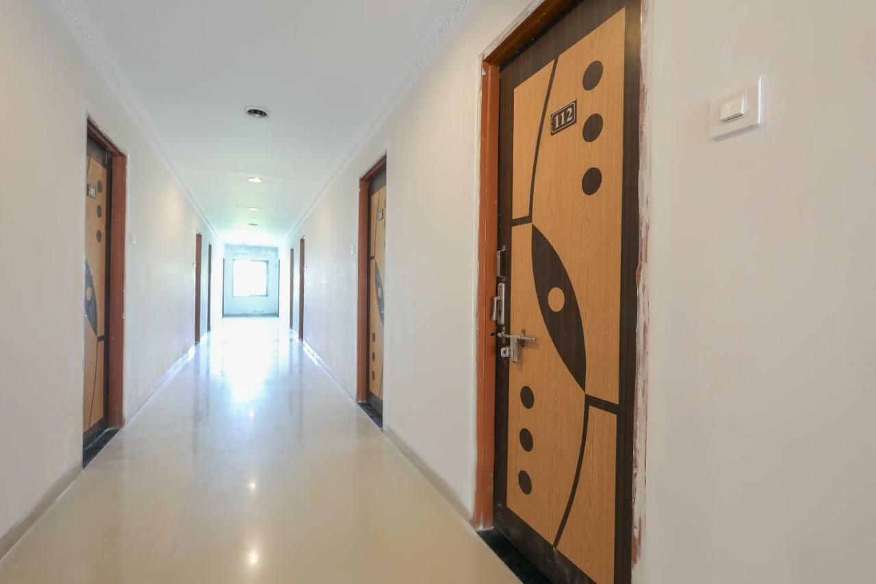 Oyo 43851 Hotel Virasat Mandu Exterior photo